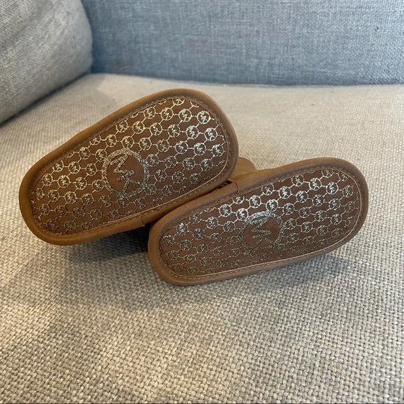 Michael Kors Winter Boots Size 4 - Picture 3 of 4